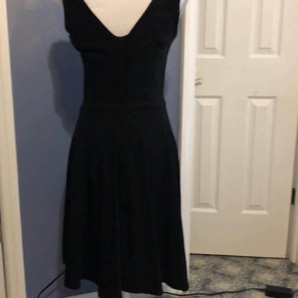 NWOT Ouges black fitted/flare dress with scalloped Neck - Picture 2 of 5